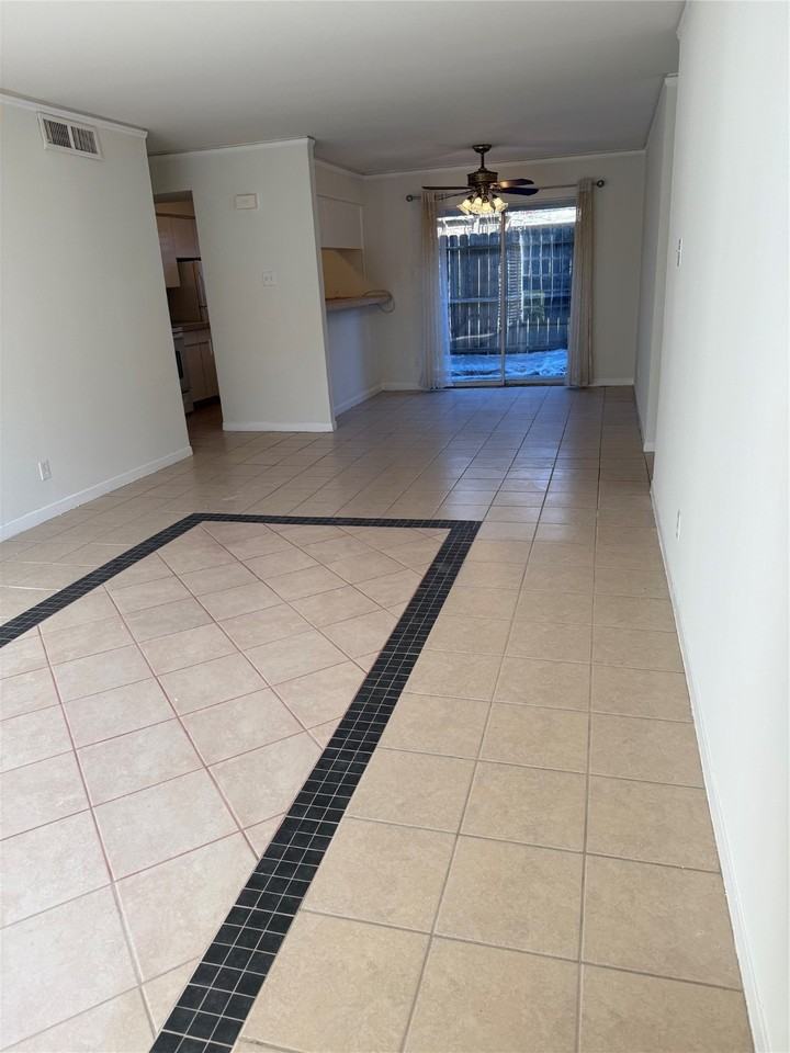 2605 Marilee Ln #2605-2 - Photo 3 of 13