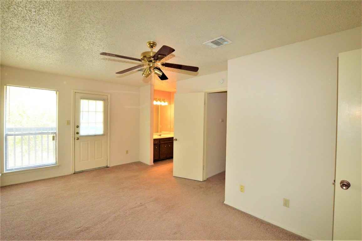 3517 Rollingway Cv #3517A - Photo 3 of 13