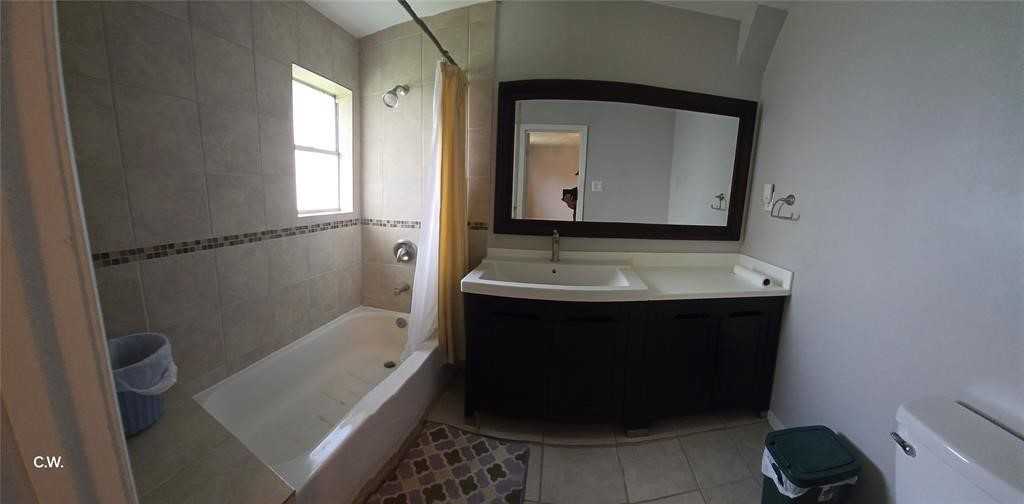 11834 Mulholland Dr #11834 - Photo 4 of 11