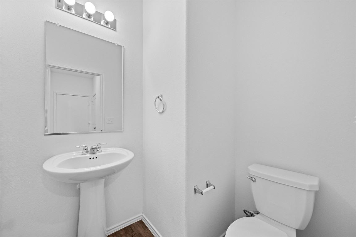 15216 Spruce Frost Cv #15216B - Photo 6 of 21