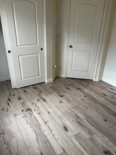 2031 N 77th Ln - Photo 5 of 10