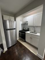 110 Washington St #7F - Photo 1 of 1