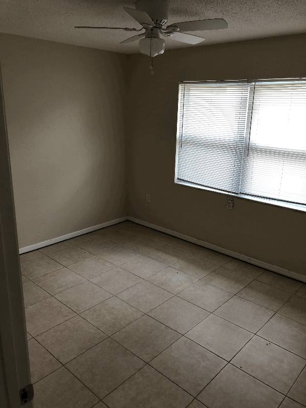 902 Nw 10th St #912 - Photo 5 of 5