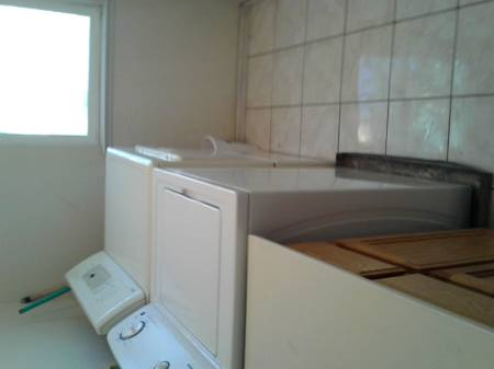 2114 Bailey Pl - Photo 5 of 8