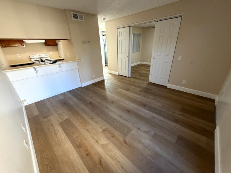 360 N San Antonio Ave #I - Photo 2 of 31