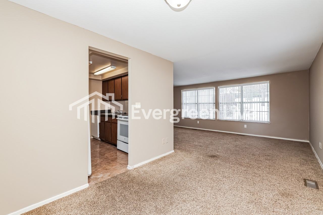 5714 Troy Villa Blvd - Photo 6 of 13