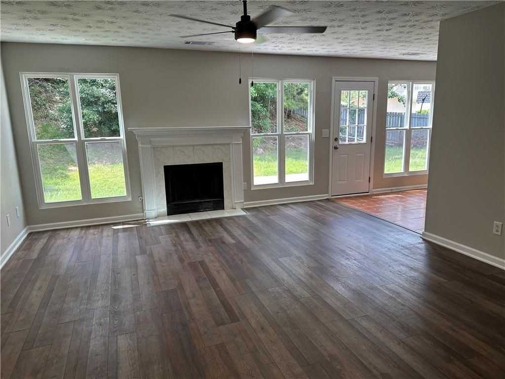 3020 Arden Ridge Dr - Photo 2 of 16