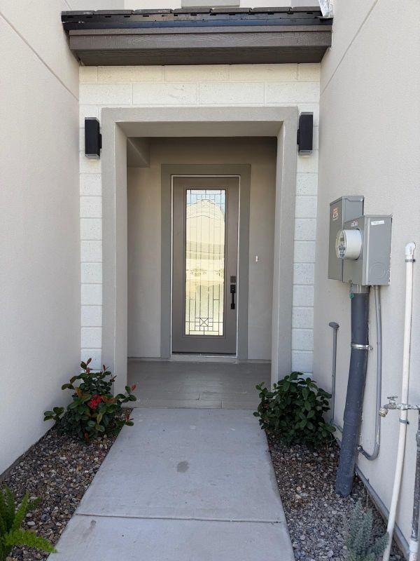 2224 Corales St - Photo 2 of 23