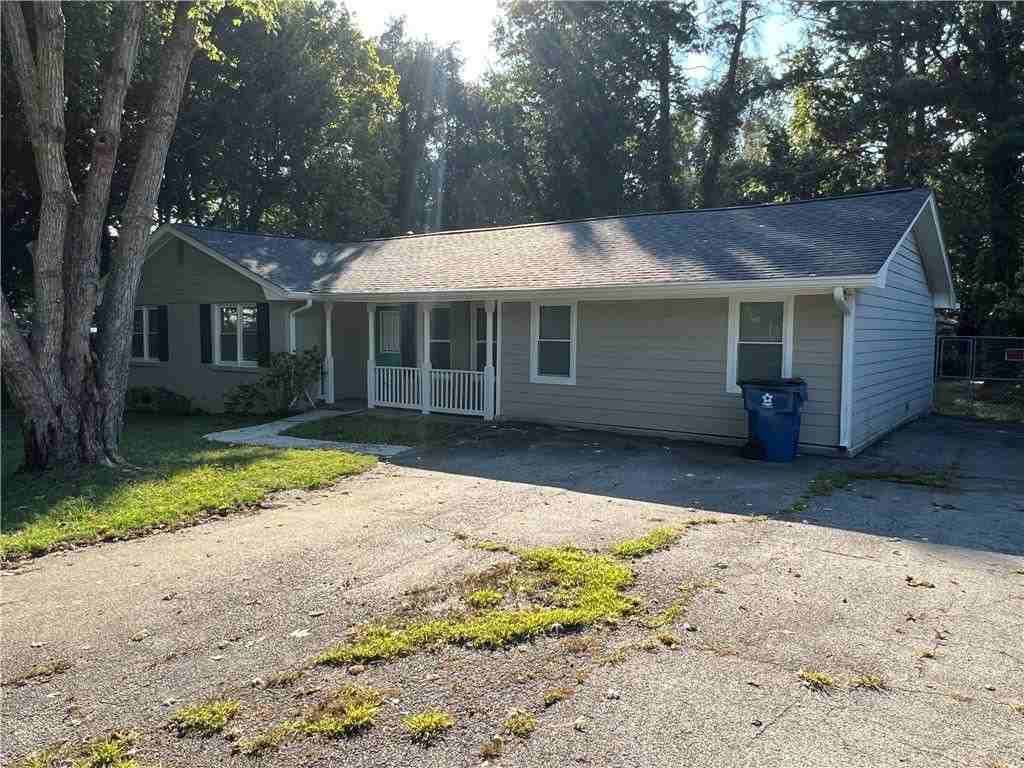 420 Lockridge Ln - Photo 4 of 27