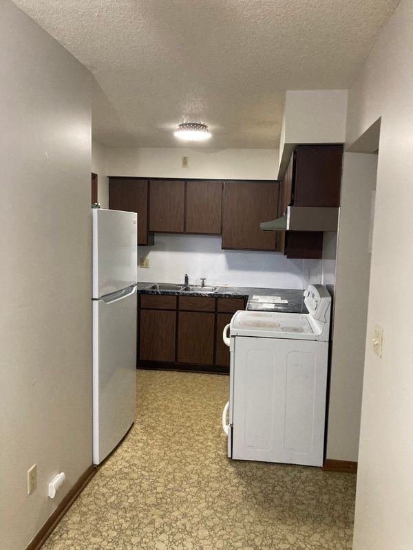 190 Cleveland Ave - Photo 4 of 15