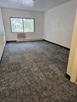 featured image of 1300 W Russell St