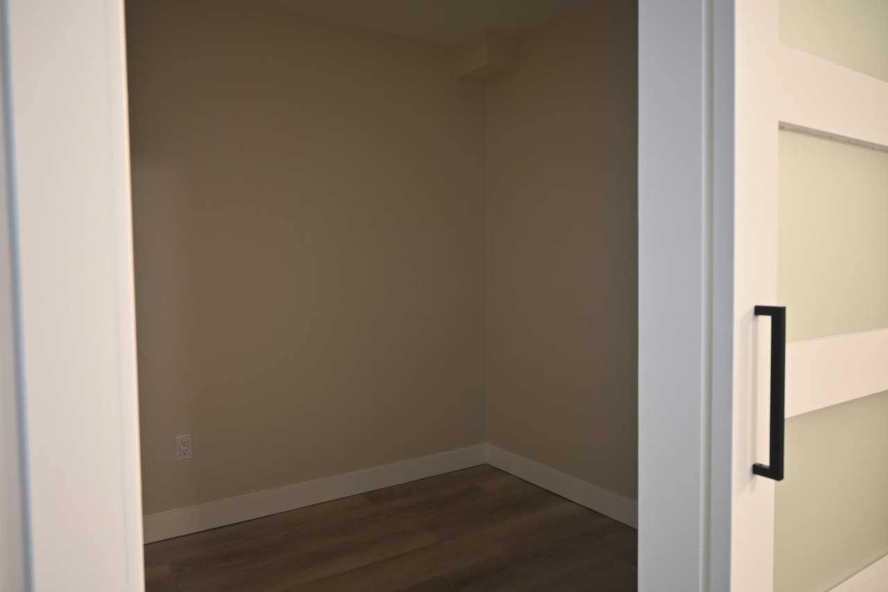 1333 Hornby Street - Photo 7 of 14