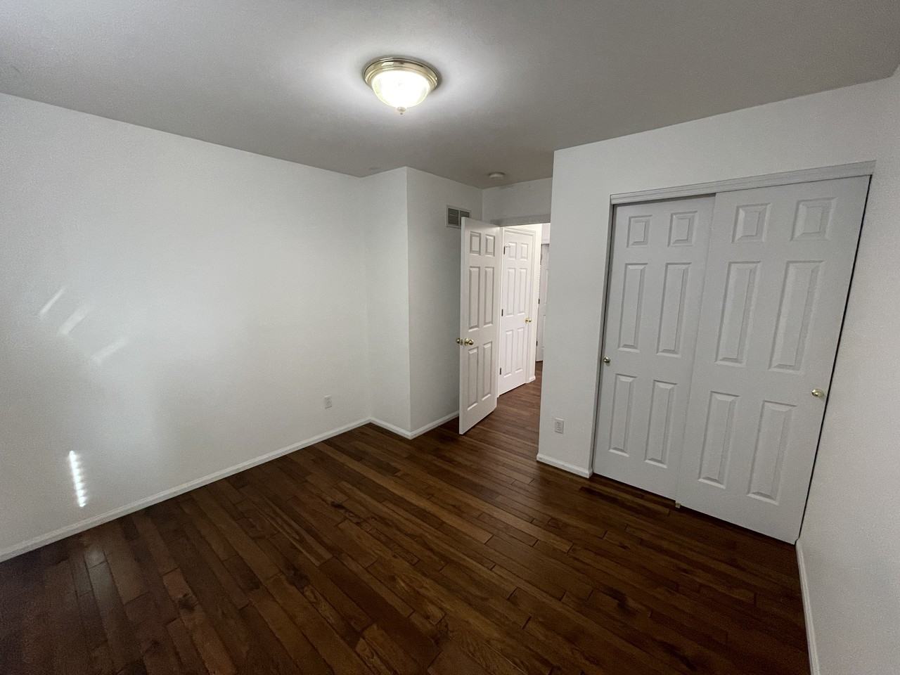 1543 Presidents Landing Dr #1 - Photo 6 of 9