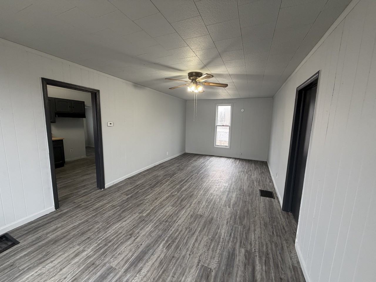 1002 W Williams St #NA - Photo 7 of 13