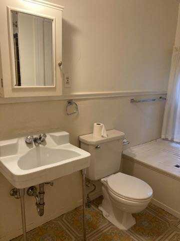 6124 Old Dominion Dr #NA - Photo 7 of 23