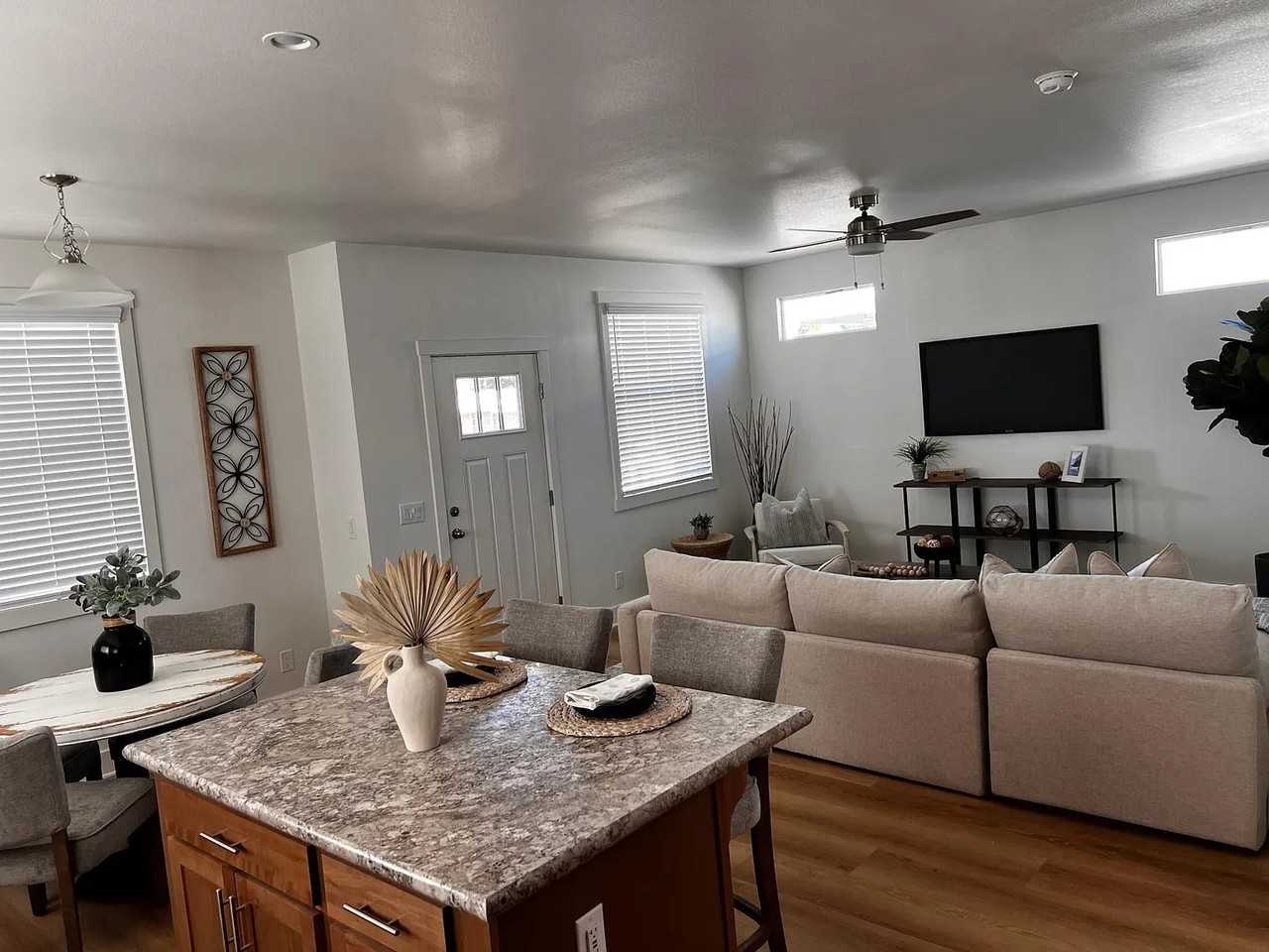 17 Dart St #NA - Photo 7 of 44