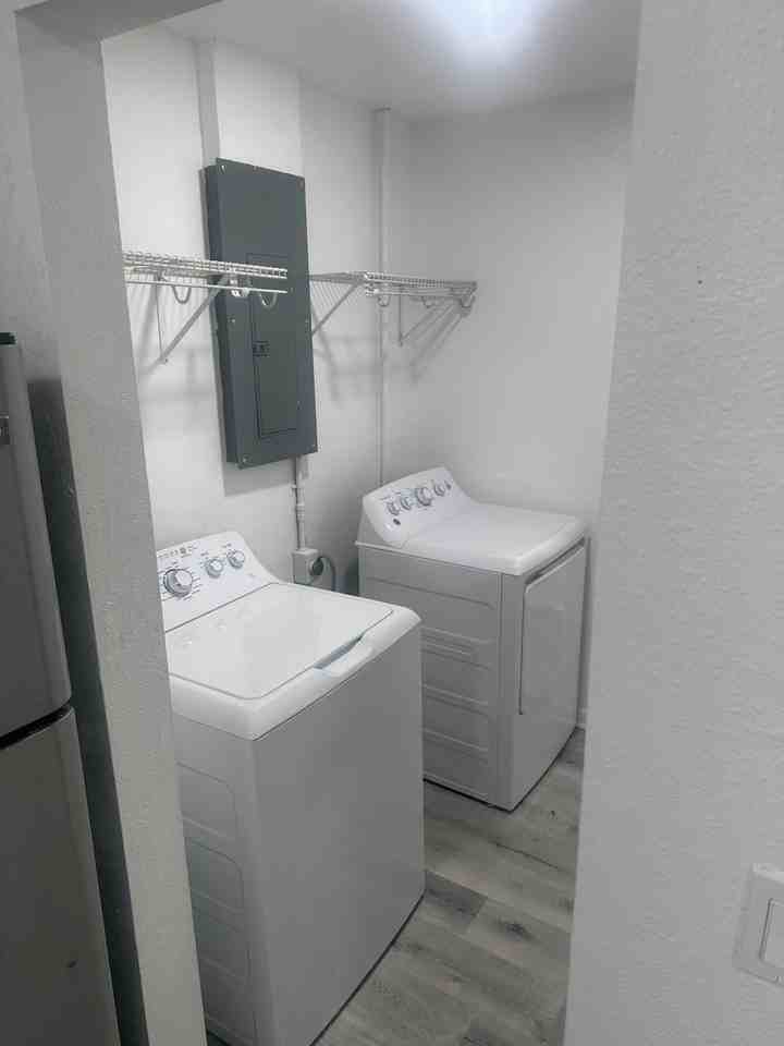 732 62nd Ave N #NA - Photo 4 of 17