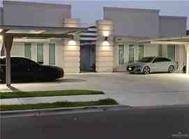 featured image of 3822 Las Vistas Ln #3