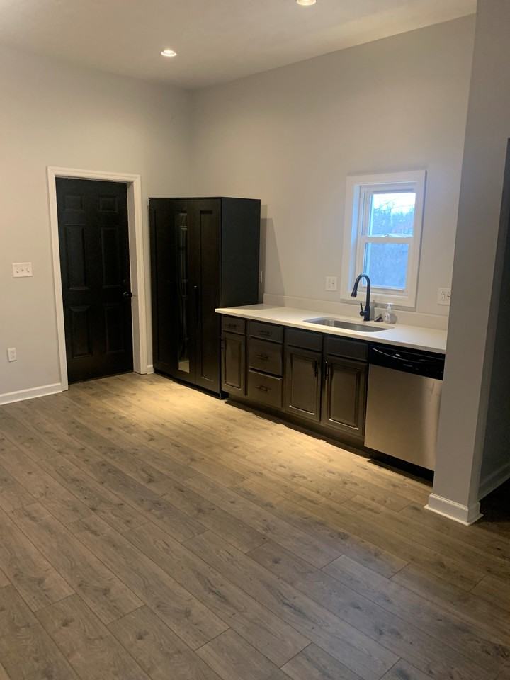 3022 Perrysville Ave #1 - Photo 2 of 18