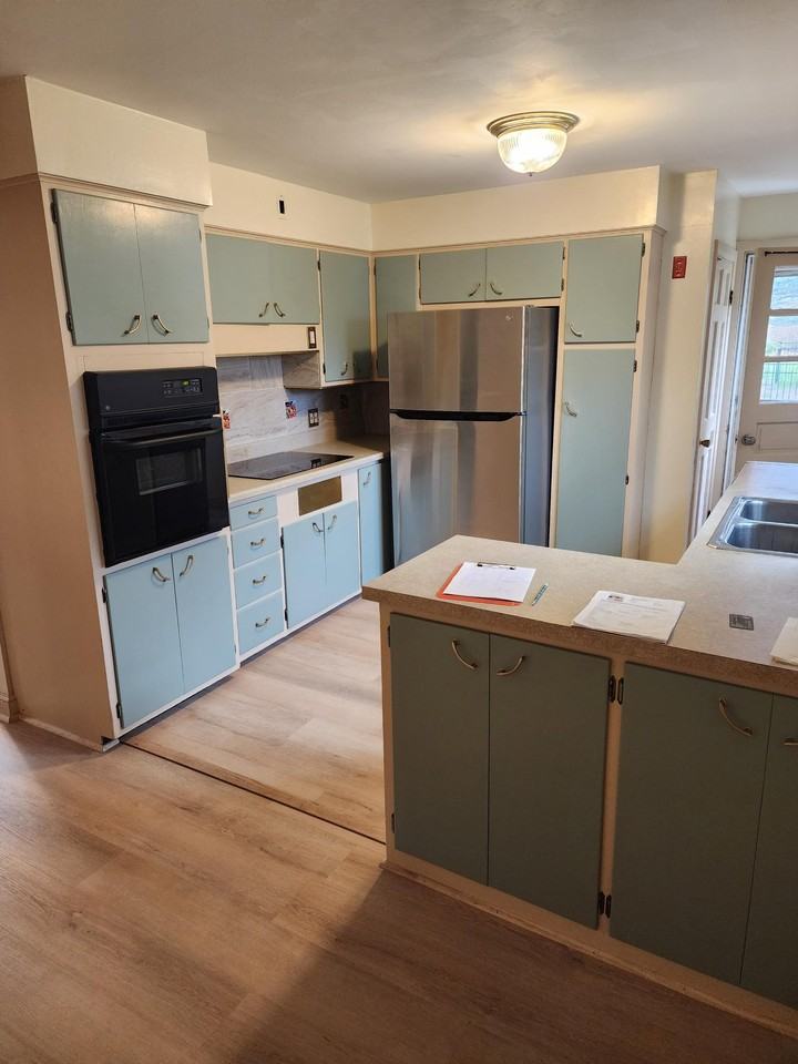 91 Whitcomb Dr #1 - Photo 6 of 15