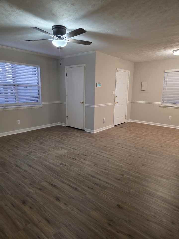 217 S Hancock St #NA - Photo 3 of 14