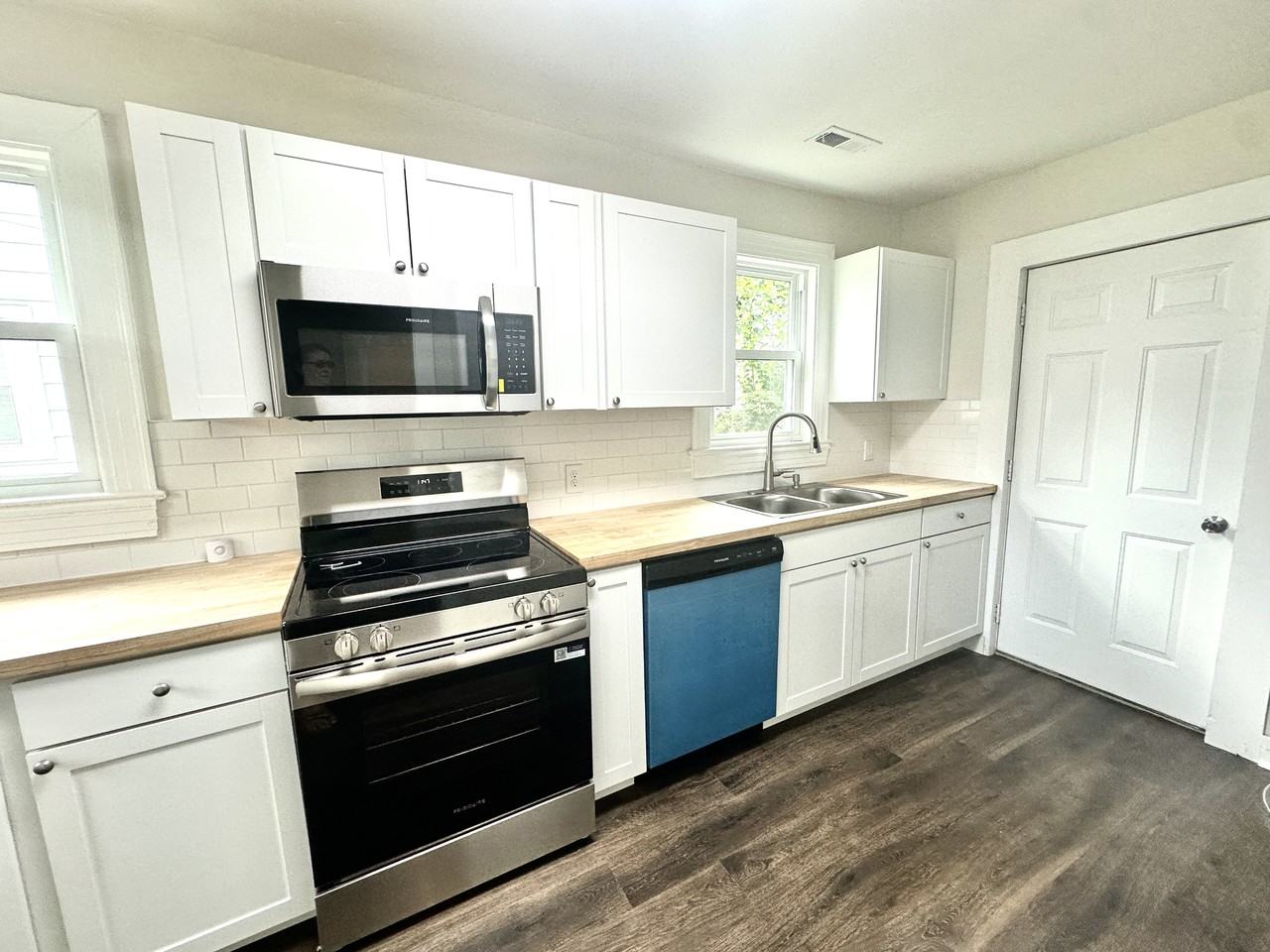 1107 Colonial Ave #NA - Photo 6 of 15