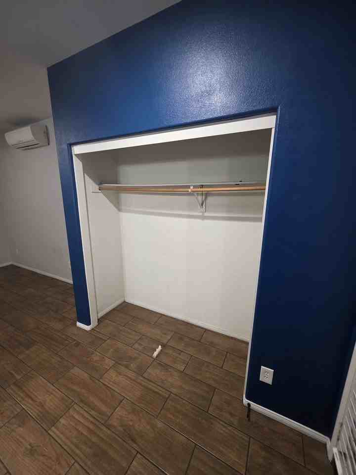 15895 Green Acres Ct - Photo 5 of 14