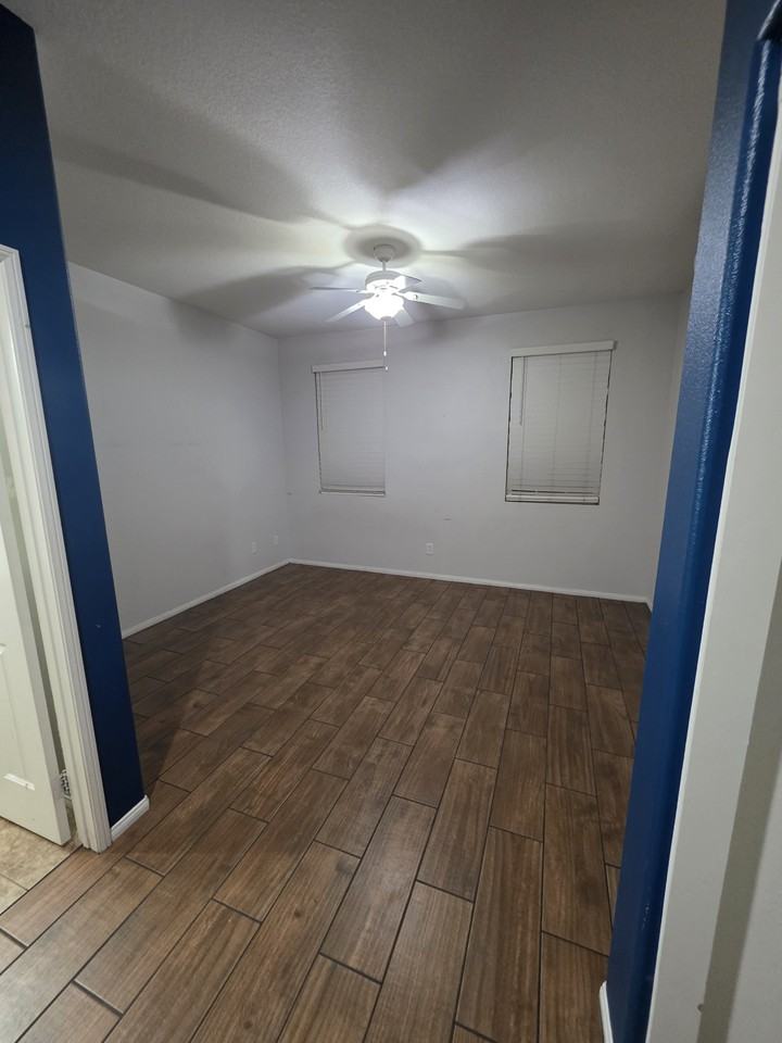 15895 Green Acres Ct - Photo 6 of 14