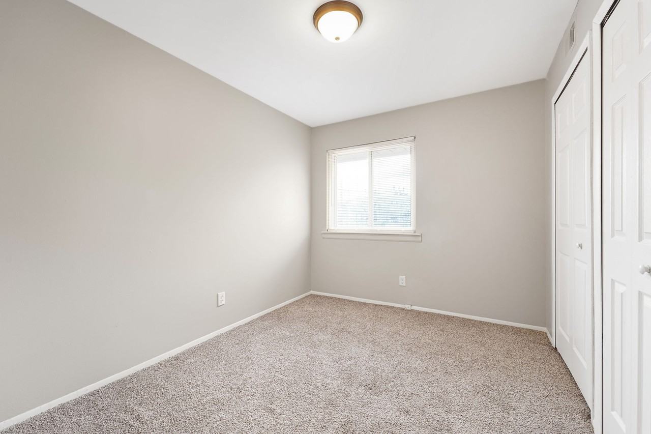 23210 Huron River Dr #12UPG - Photo 7 of 12