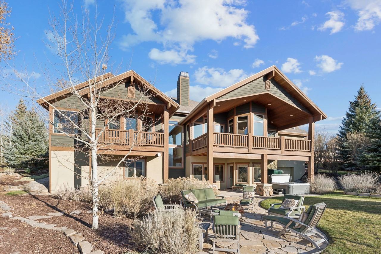 6035 Mountain Ranch Dr #NA - Photo 7 of 22