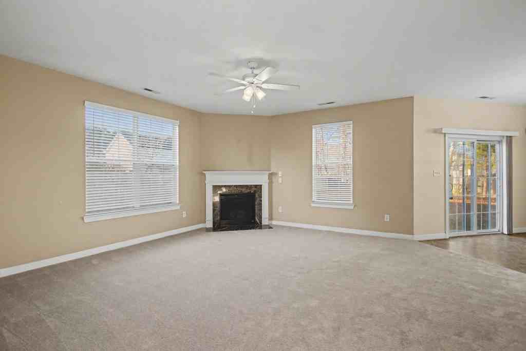 3820 Stumpy Lake Ln #1 - Photo 7 of 29