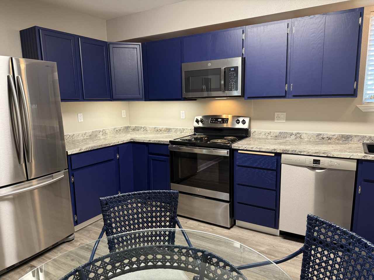 422 Spotswood St #1 - Photo 4 of 16