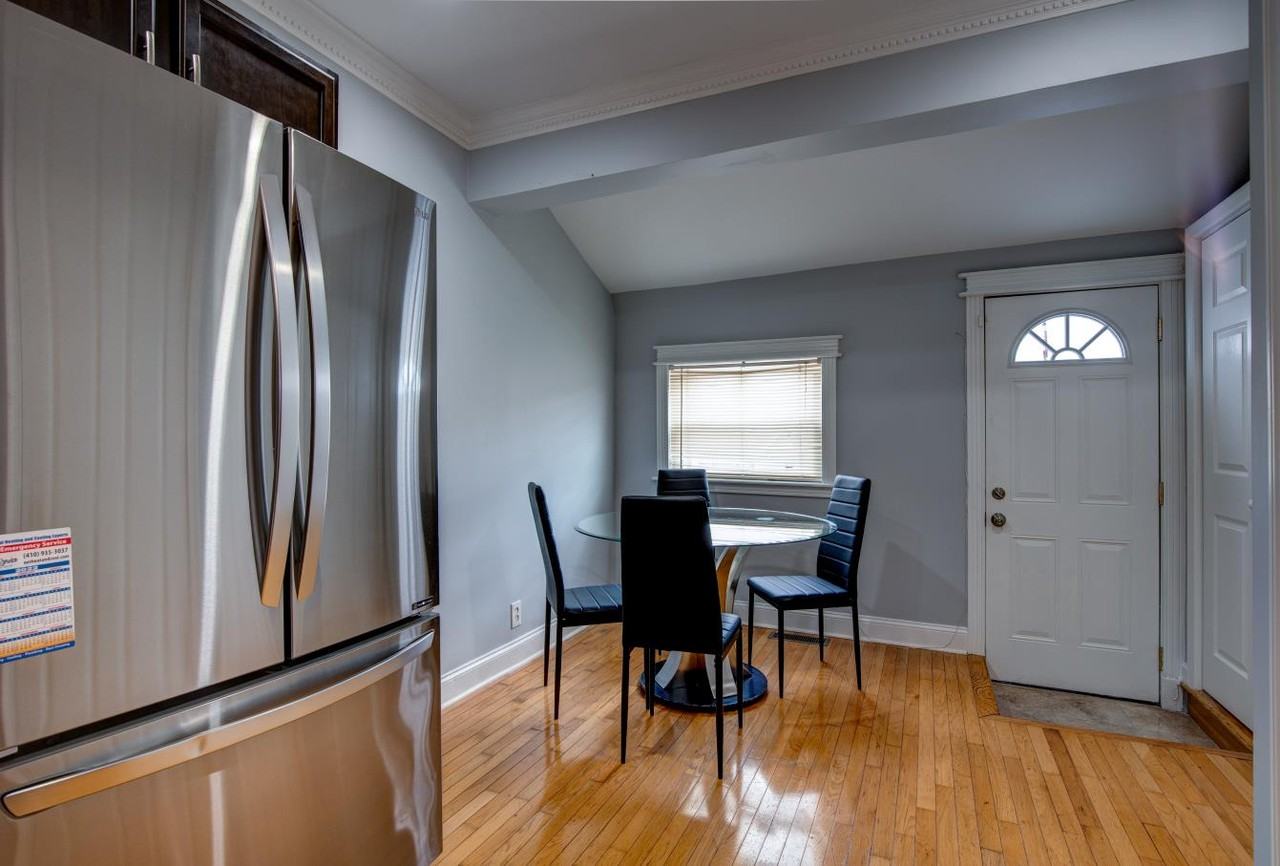 141 N Patterson Park Ave #1 - Photo 4 of 7