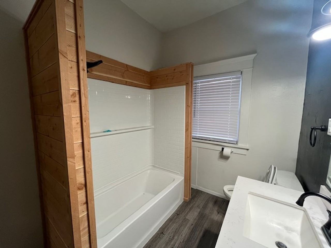 1003 Sheridan St - Photo 6 of 16