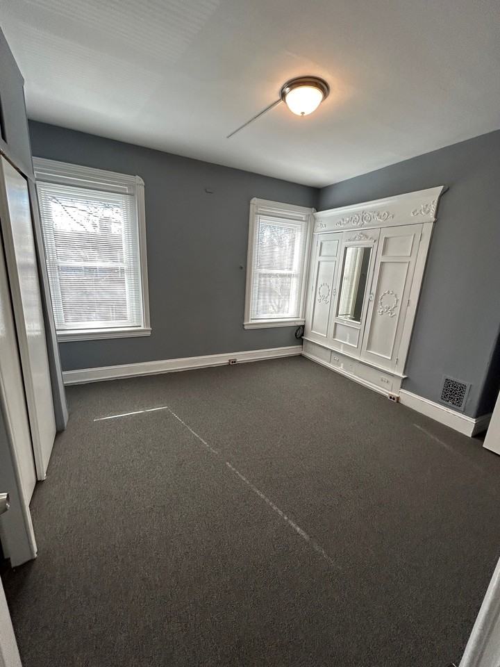 2519 W Gordon St #NA - Photo 6 of 12