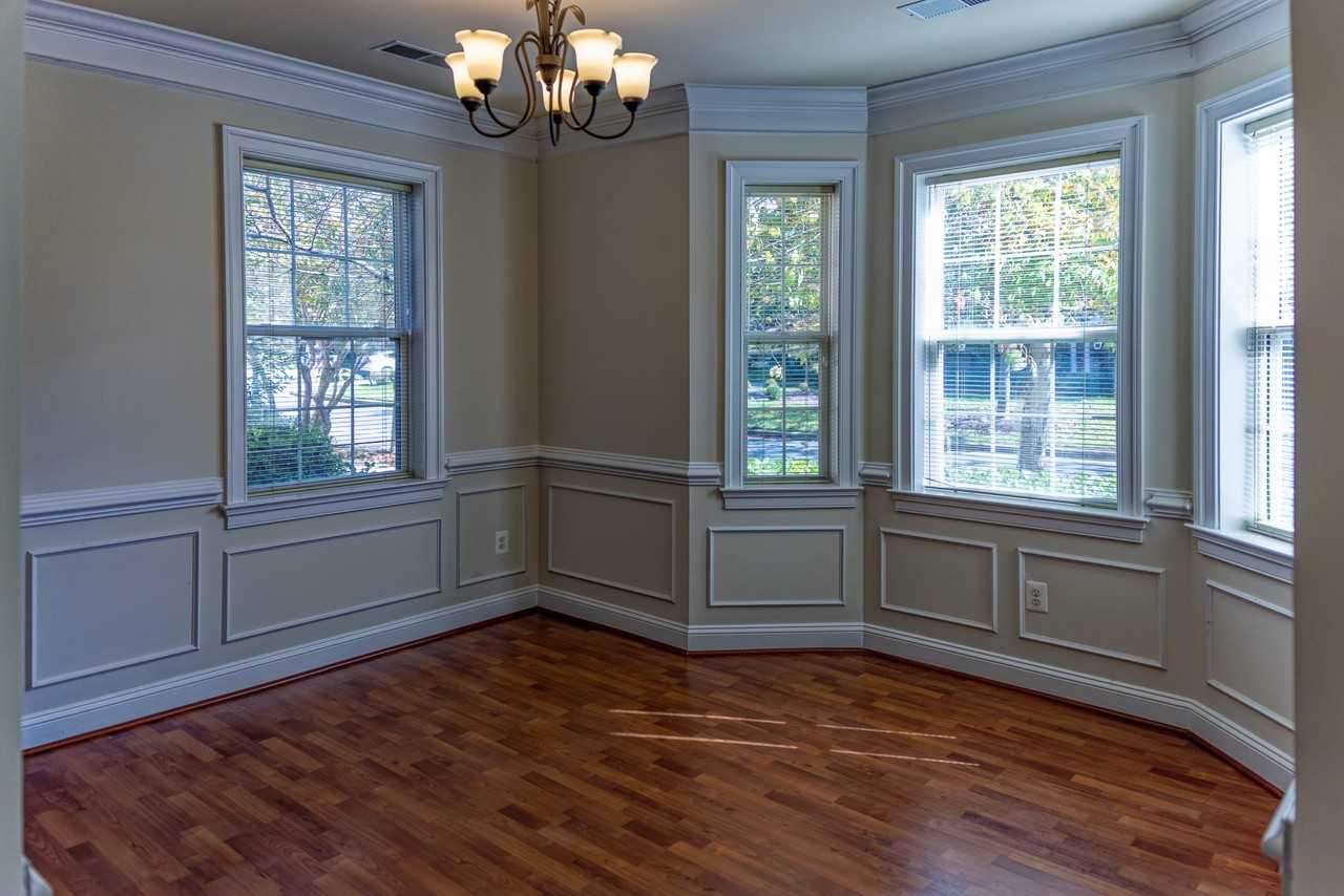 315 King Farm Blvd #101 - Photo 4 of 26