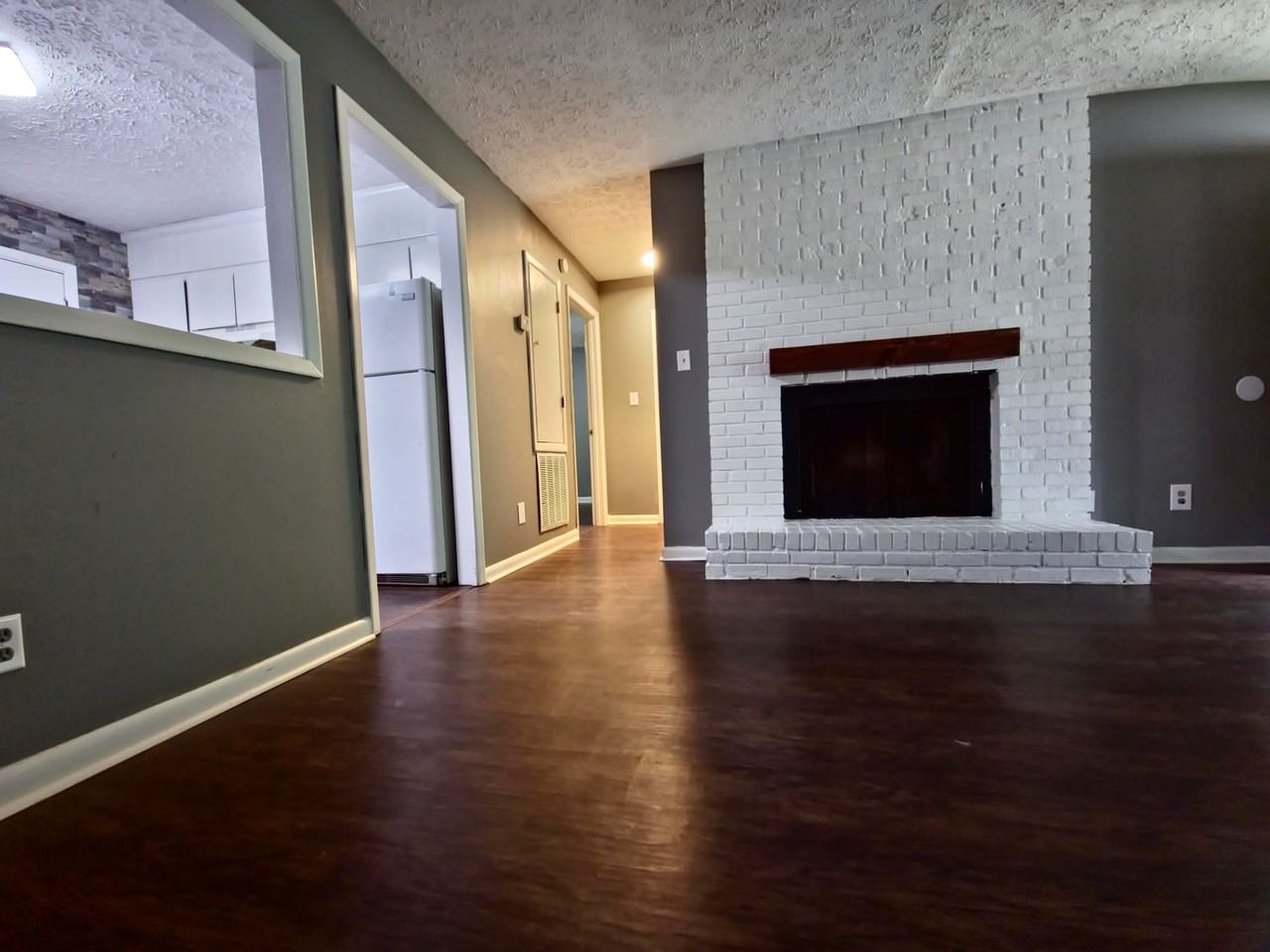 1808 Kings ChapelUnit 15 #15 - Photo 6 of 8