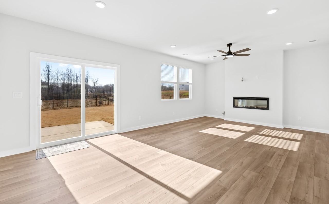 525 Mountain View Dr - Photo 5 of 18