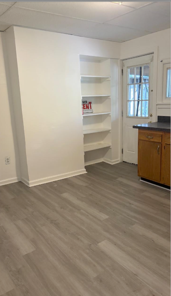 1104 Langtry St - Photo 4 of 7