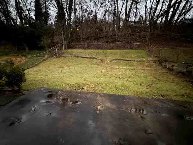 205 Charleston Dr #1 - Photo 2 of 3