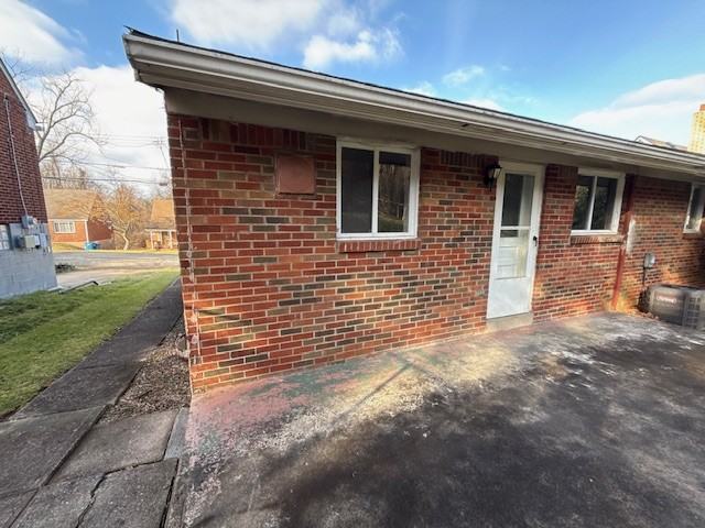 205 Charleston Dr #1 - Photo 3 of 3