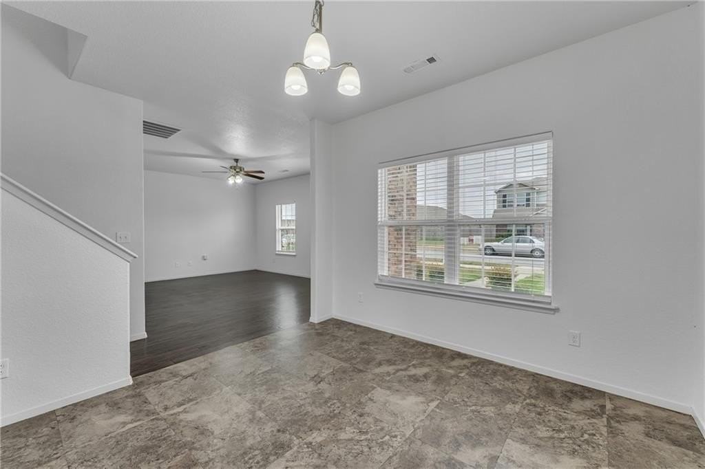 4404 Sw Gallatine Ave - Photo 7 of 25