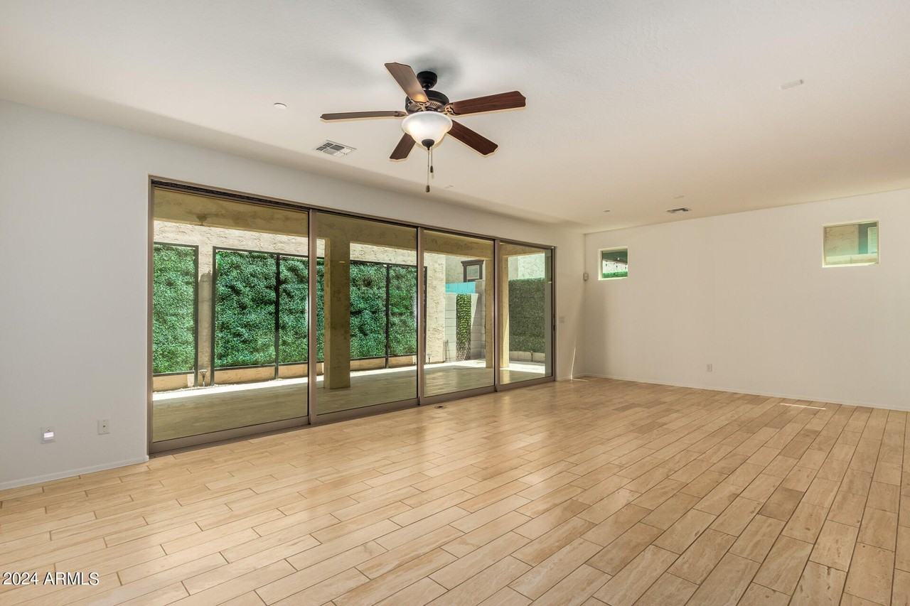 4754 E Tierra Buena Ln - Photo 3 of 39