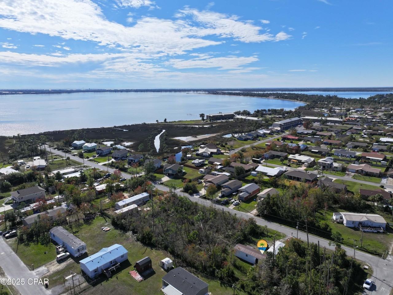 1433 S Kimbrel Ave - Photo 3 of 24