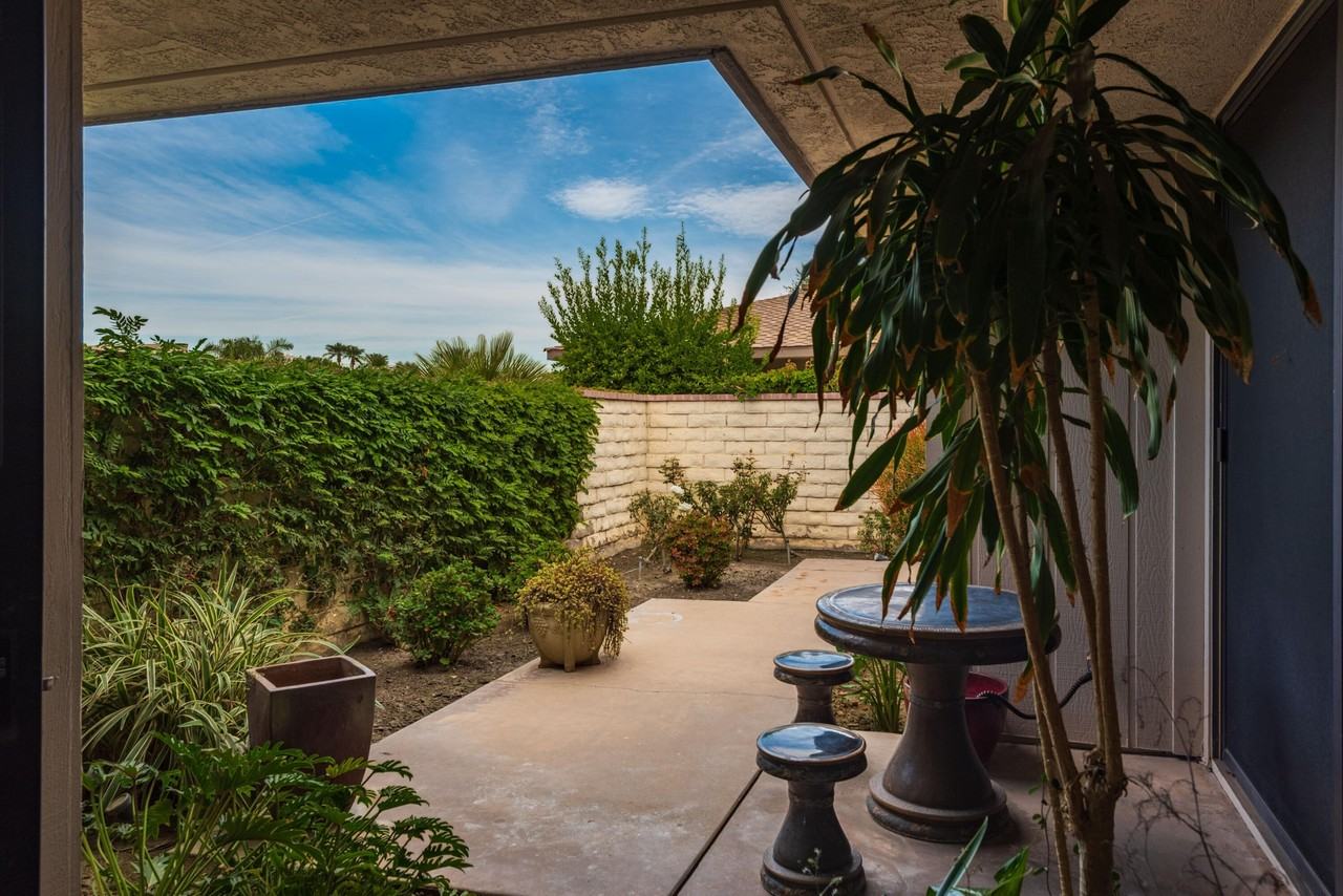 3 Cornell Dr - Photo 6 of 46