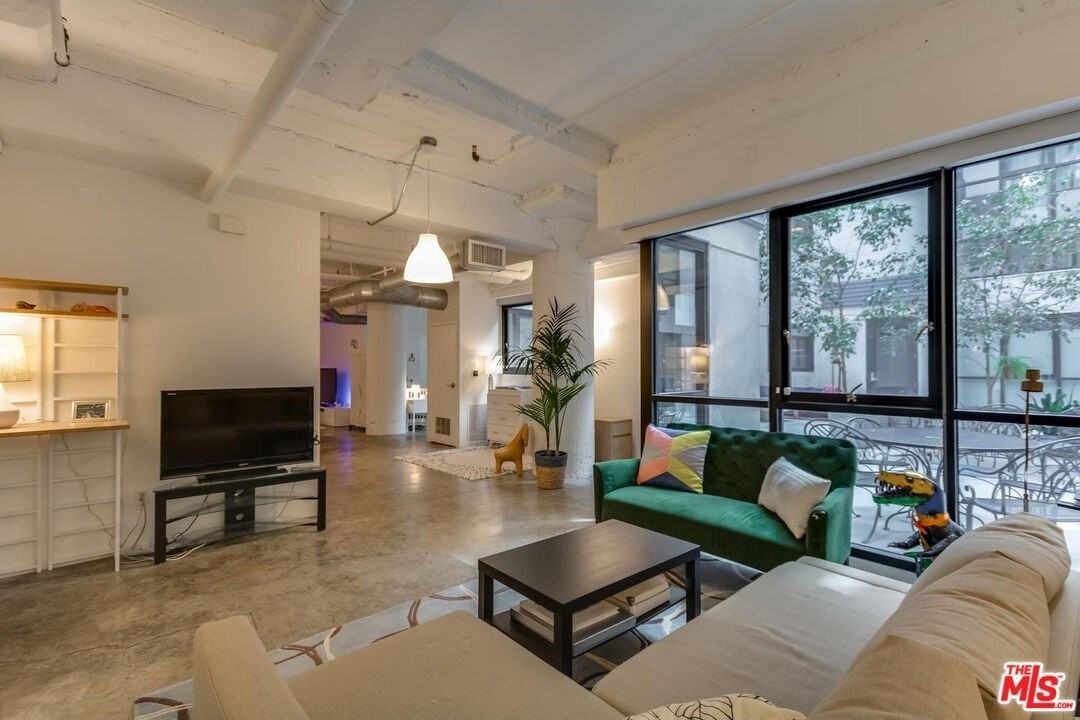 1100 S Grand Ave Unit A003 #A003