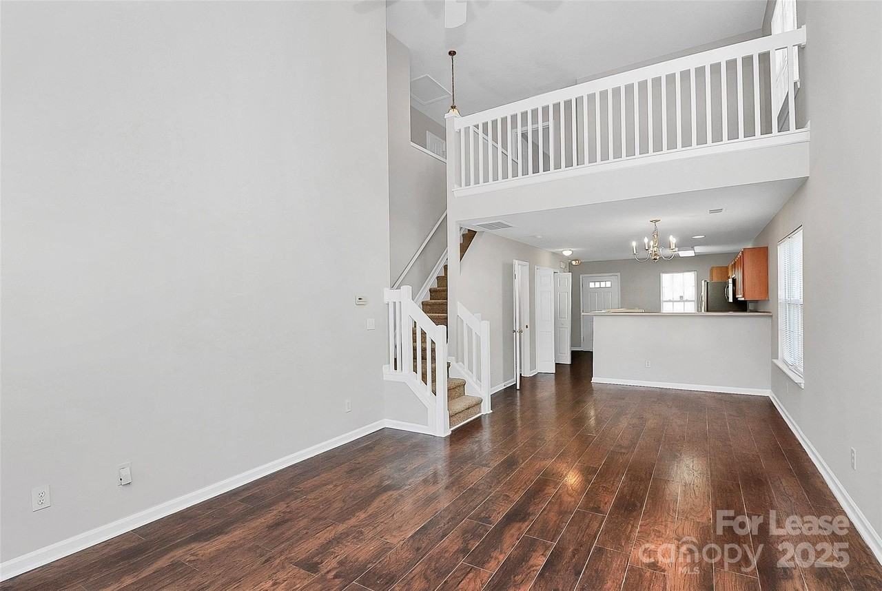 11350 Yellow Spaniel Ct - Photo 4 of 17