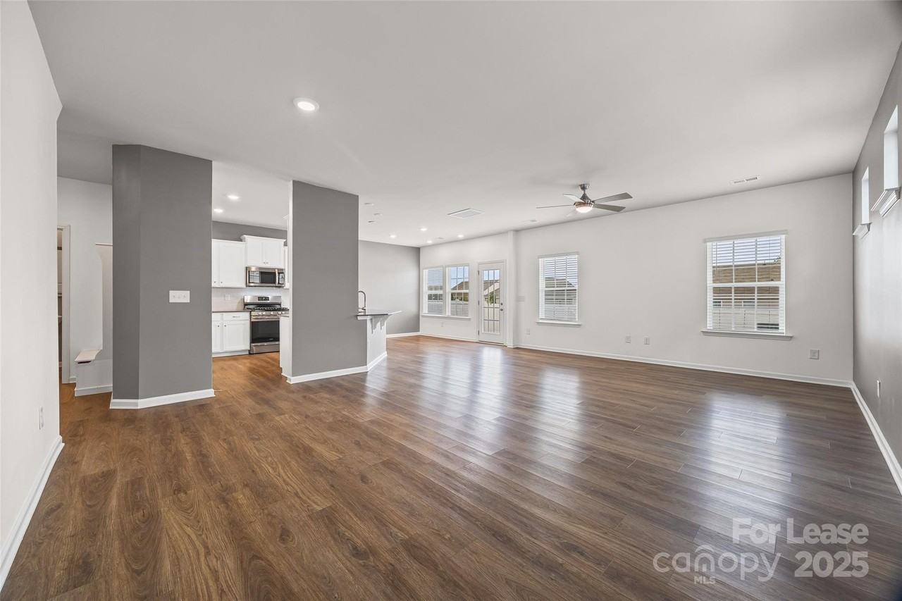 5775 Soft Shell Dr - Photo 5 of 35