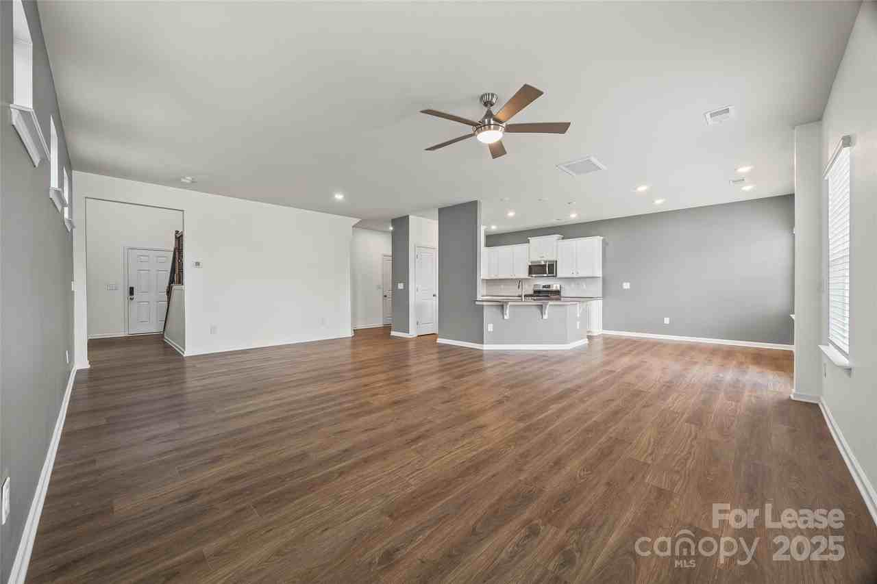 5775 Soft Shell Dr - Photo 6 of 35