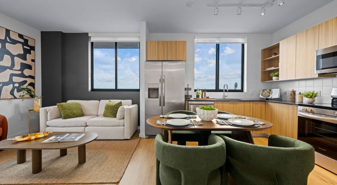 952 East 26th Street - Photo 3 of 4